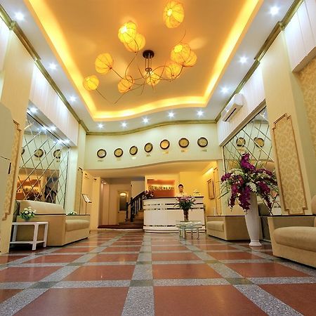 Hanoi Royal Palace Hotel 2 Exterior foto